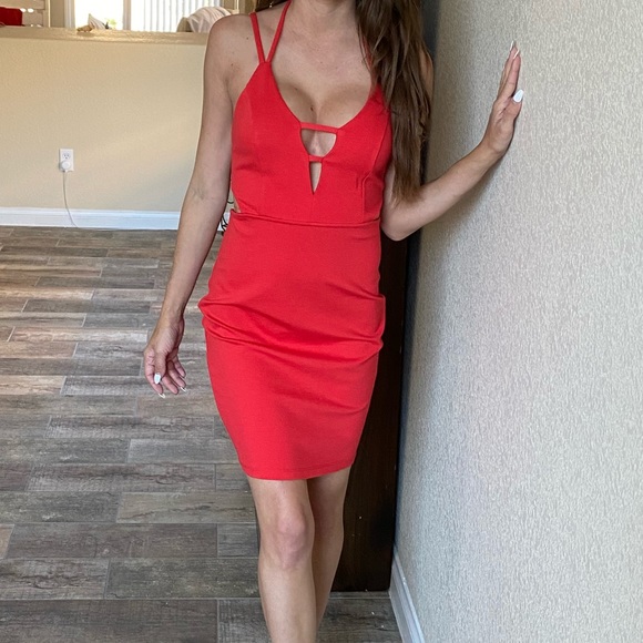 Red deep v cutout cocktail club dress - Picture 1 of 5